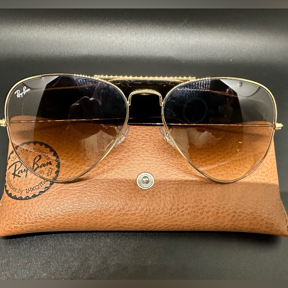 Ray Ban Authentic Sunglasses MODEL  RB3025